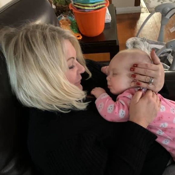 Meet your Posher, Carol - Picture 1 of 1